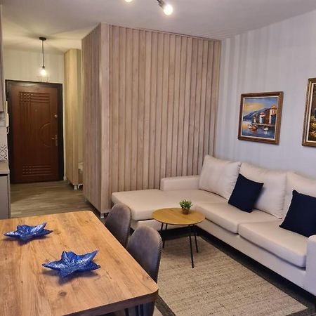 Old Beach Apartment Vlora Extérieur photo