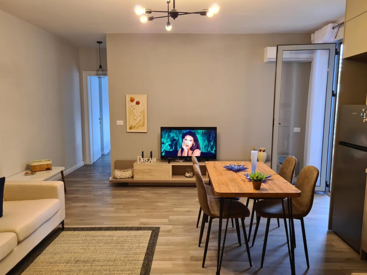 Old Beach Apartment Vlora Extérieur photo